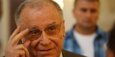 Ion Iliescu, sarbatorit la 85 de ani la Ateneu. Anca Mocanu nu-si poate serba sotul. A fost omorat la 13 iunie 1990