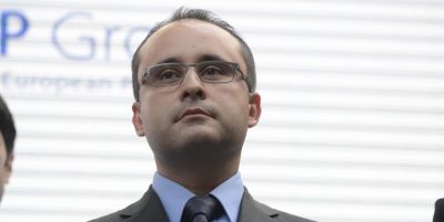 Cristian Busoi: PSD sa plateasca de urgenta datoria catre Primaria Capitalei pentru lansarea campaniei prezidentiale a lui Ponta