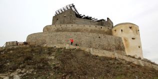 VIDEO An negru pentru Cetatea Devei, dupa 9 milioane de euro cheltuiti cu 
