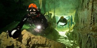 Scafandrii au dat peste cea mai mare pestera subacvatica din lume, considerata un adevarat portal catre acum 10.000 de ani